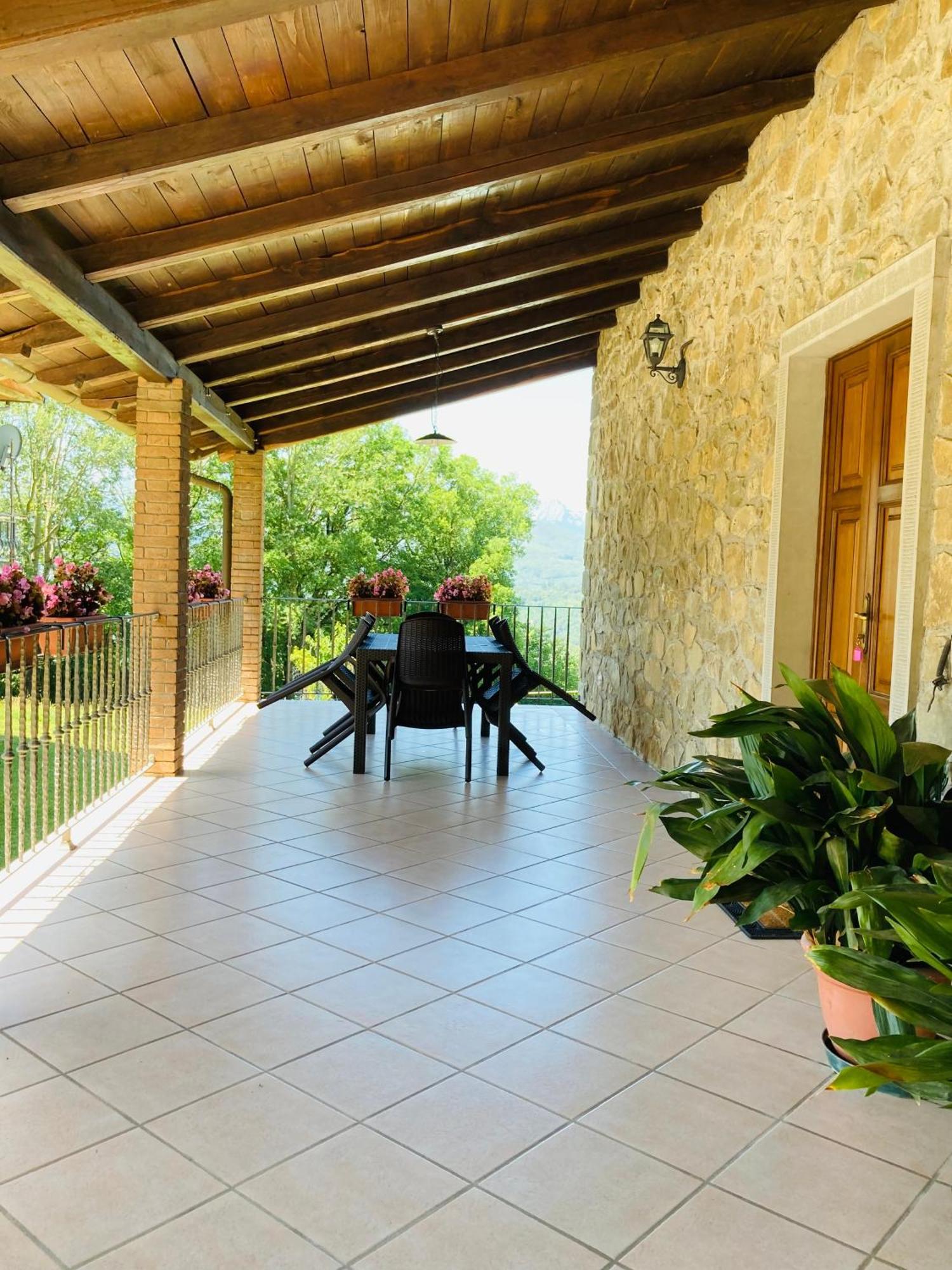 Agriturismo Poderino Castiglione di Garfagnana Eksteriør billede